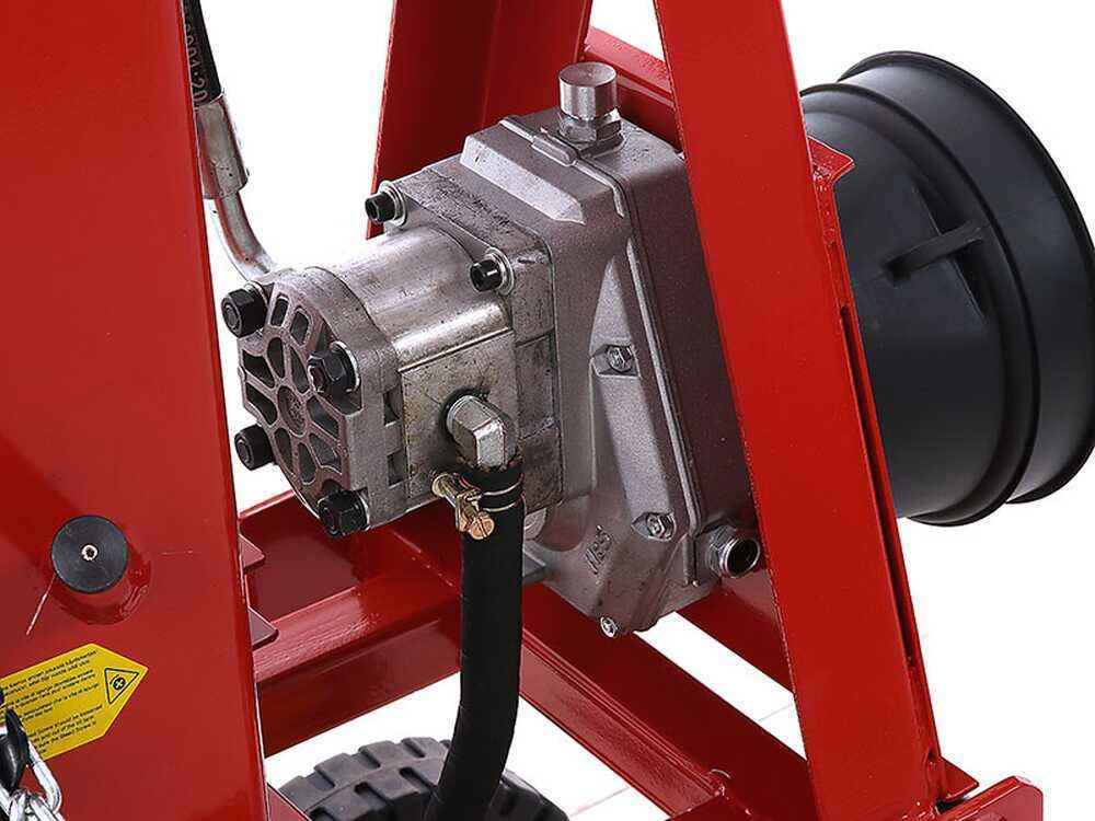 GeoTech-Pro LSP 13-100 VT – Spaccalegna per Trattore 13 Tonnellate Verticale PTO