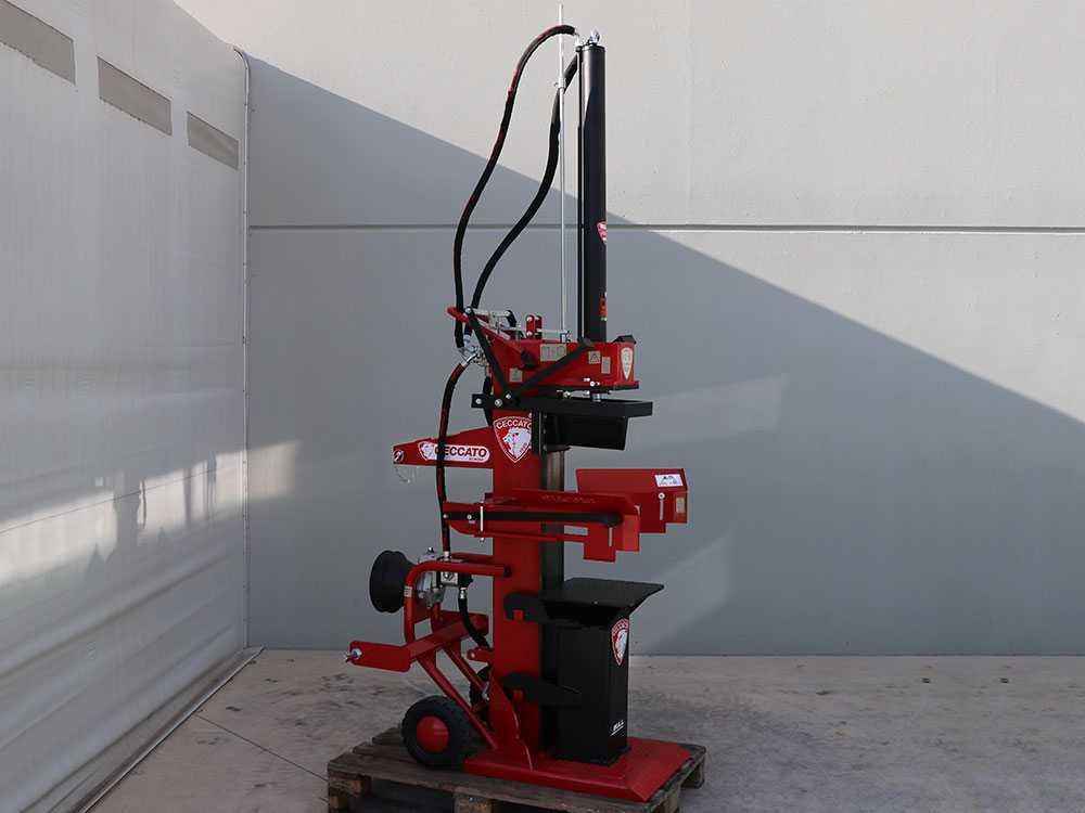 Ceccato Bull SPLT13.11 – Spaccalegna Verticale a Trattore 13 Tonnellate Professionale
