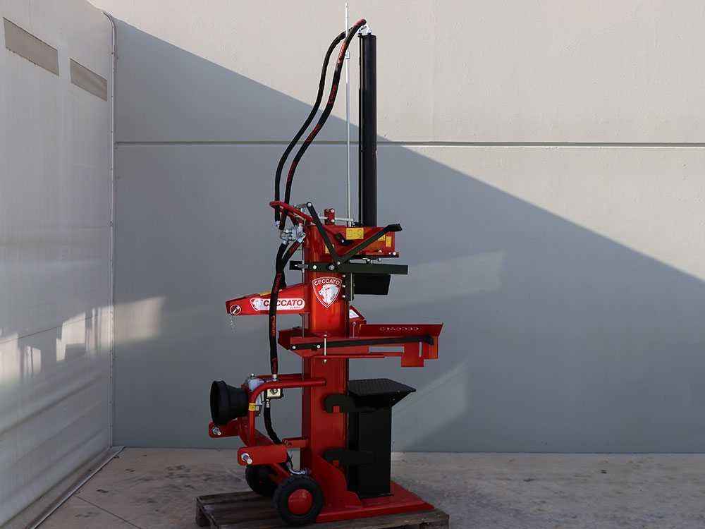 Ceccato Bull SPLT13.11 – Spaccalegna Verticale a Trattore 13 Tonnellate Professionale