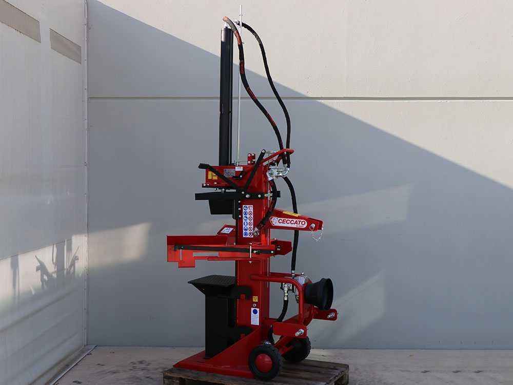 Ceccato Bull SPLT13.11 – Spaccalegna Verticale a Trattore 13 Tonnellate Professionale