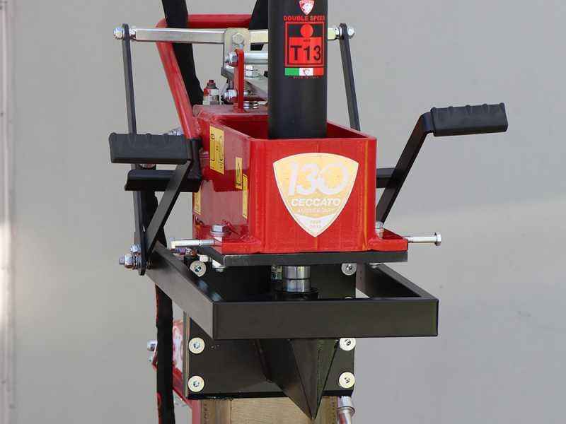 Ceccato Bull SPLT13.11 – Spaccalegna Verticale a Trattore 13 Tonnellate Professionale